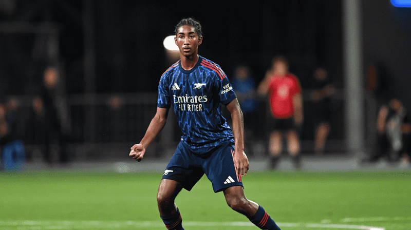 tai-nang-16-tuoi-marli-salmon-tao-dau-moc-lich-su-tai-ars